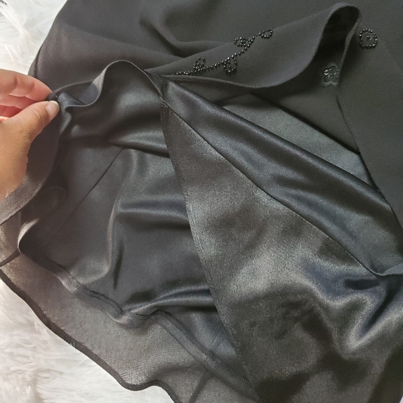 BLACK SHEER & SATIN BEADED MAXI SKIRT & TOP SET! - Picture 10 of 14